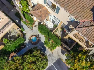 Photo #1: 240000686 Listing