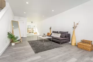 Photo #3: 240000696 Listing