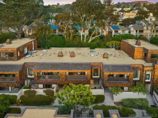 Photo #2: 240000744 Listing