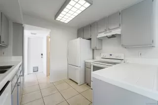 Photo #4: 240000766 Listing