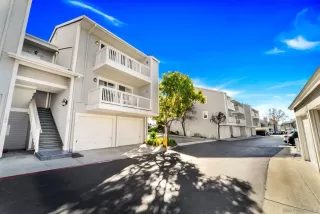 Photo #3: 240000768 Listing