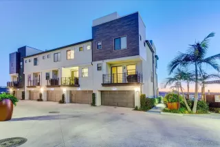 Photo #4: 240000769 Listing