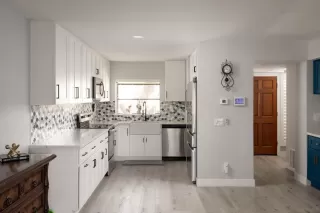 Photo #6: 240000783 Listing