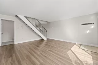 Photo #2: 240000810 Listing