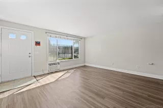 Photo #4: 240000810 Listing