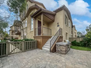 Photo #1: 240000822 Listing 