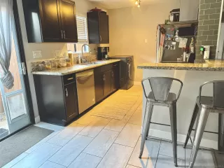 Photo #3: 240000827 Listing