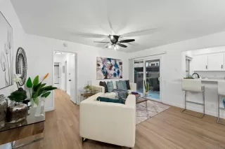 Photo #2: 240000856 Listing