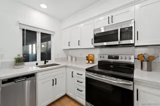 Photo #6: 240000856 Listing