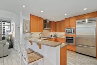 Photo #5: 240000874 Listing 