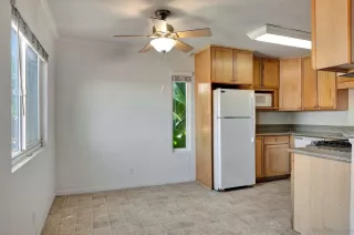 Photo #5: 240000898 Listing