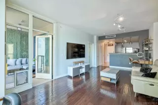 Photo #3: 240000936 Listing