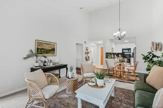 Photo #4: 240000949 Listing 