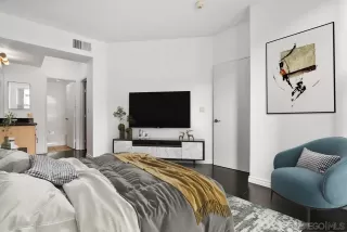 Photo #2: 240000991 Listing