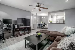 Photo #3: 240001040 Listing