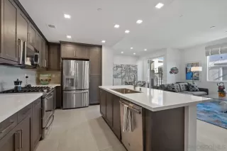 Photo #4: 240001141 Listing 