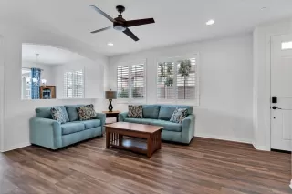 Photo #4: 240001158 Listing 