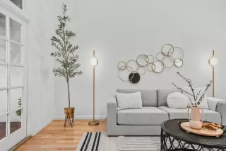 Photo #2: 240001172 Listing 