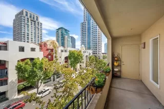 Photo #2: 240001178 Listing