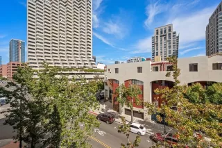 Photo #3: 240001178 Listing