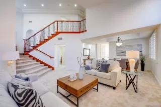 Photo #5: 240001181 Listing