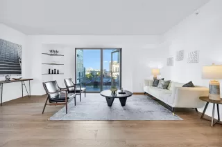 Photo #1: 240001196 Listing