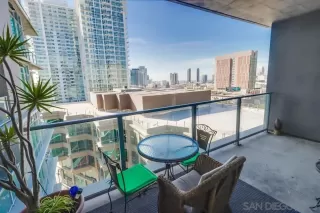 Photo #2: 240001199 Listing