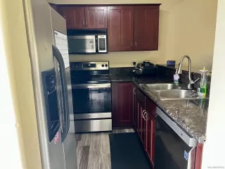 Photo #1: 240001236 Listing