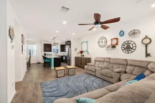 Photo #1: 240001264 Listing