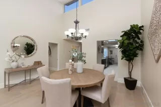 Photo #3: 240001276 Listing 