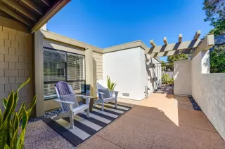 Photo #1: 240001296 Listing 