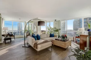 Photo #3: 240001318 Listing 