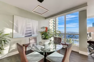 Photo #5: 240001318 Listing 