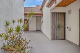 Photo #4: 240001326 Listing