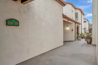 Photo #5: 240001326 Listing