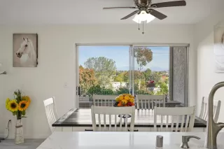 Photo #1: 240001331 Listing