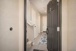 Photo #3: 240001340 Listing