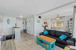 Photo #3: 240001358 Listing