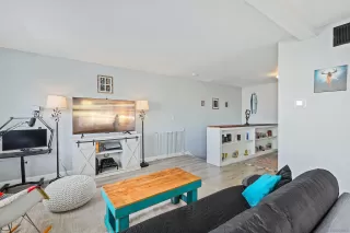 Photo #6: 240001358 Listing