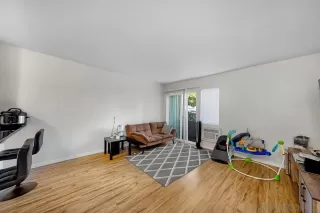 Photo #4: 240001371 Listing 