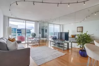 Photo #6: 240001383 Listing