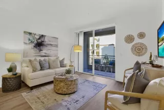 Photo #4: 240001389 Listing 