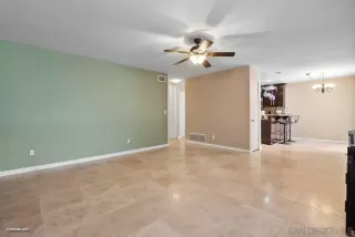 Photo #3: 240001394 Listing