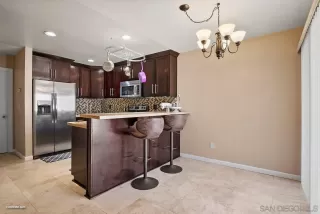 Photo #5: 240001394 Listing