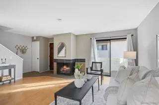 Photo #3: 240001396 Listing