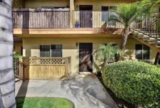 Photo #4: 240001410 Listing