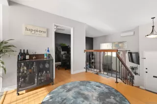 Photo #3: 240001419 Listing