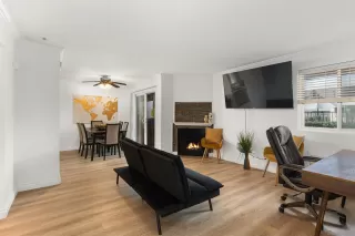 Photo #2: 240001424 Listing