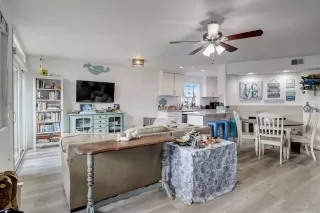 Photo #1: 240001433 Listing 