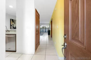 Photo #4: 240001436 Listing